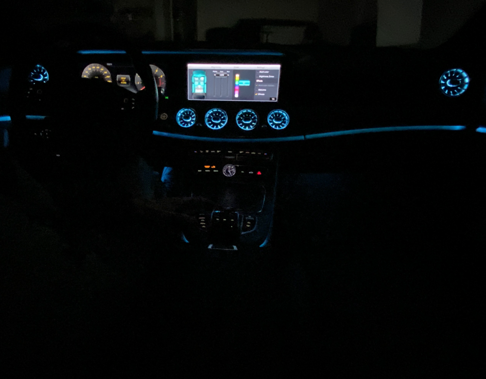 Mercedes W213 LED airvents ambient blue color