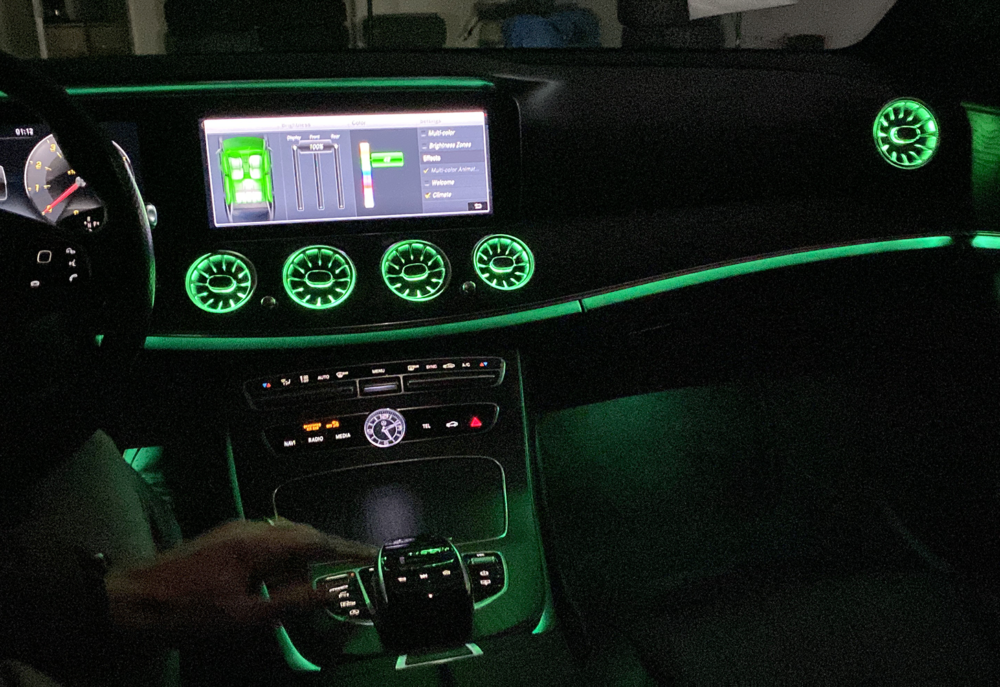 Mercedes W213 LED ambient vents turbine green