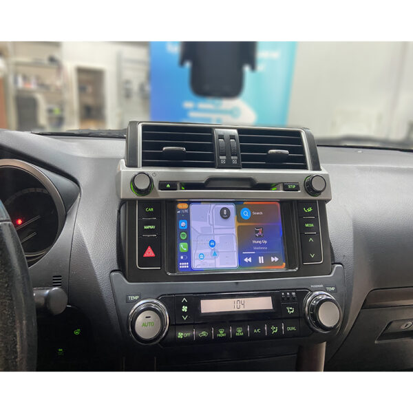 Toyota Land Cruiser Highlander Tundra Tacoma Runner Sienna Sequoia Apple Carplay Android Auto integracija