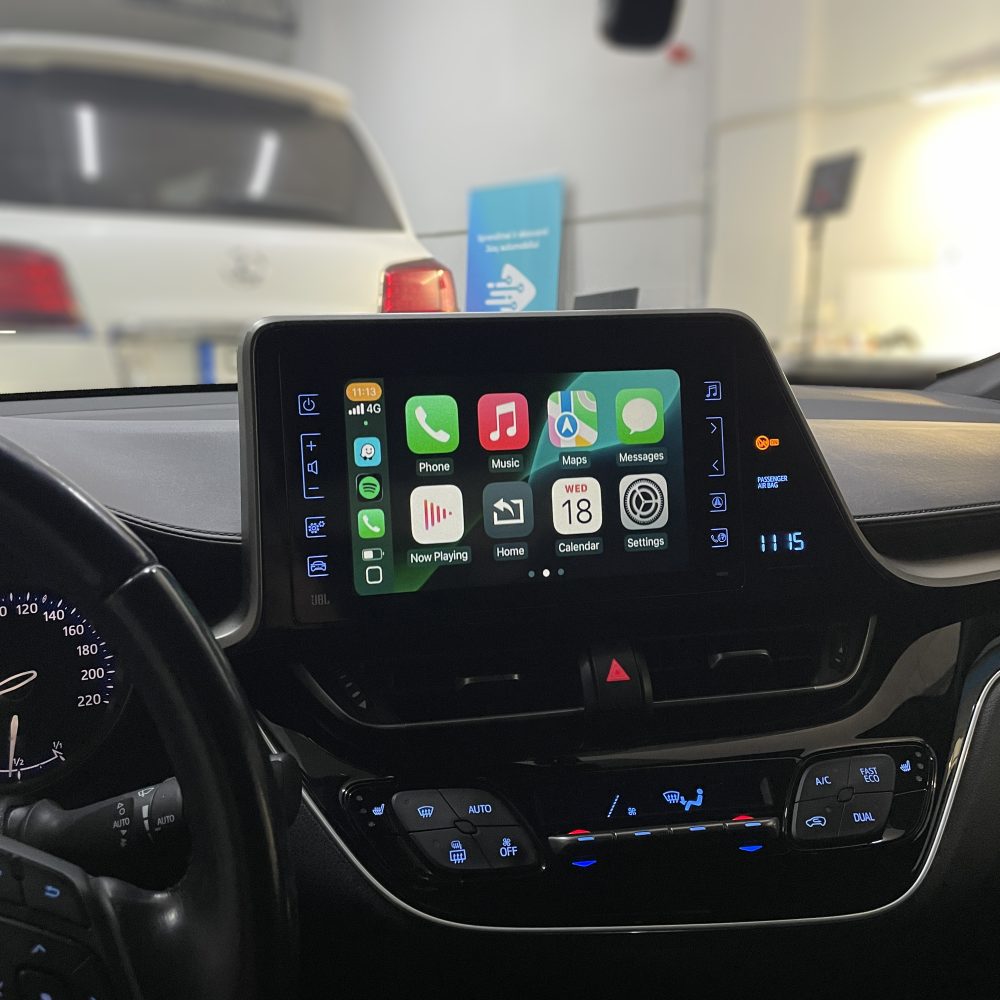 Toyota CHR Carplay 1