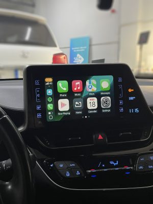 Toyota CHR Carplay 1