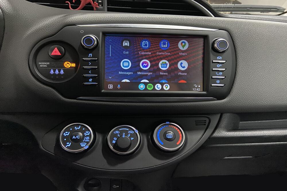 yaris android auto