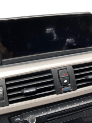 f30 android screen