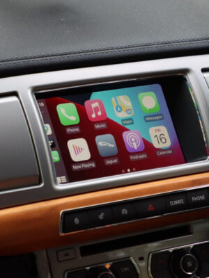 Apple carplay (2)