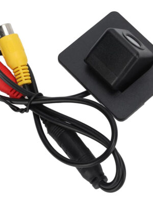 Mazda 3 rear view camera for original screen (2)