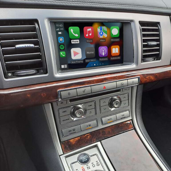 Jaguar XF XK Apple Carplay Android Auto integracija su optine garso jungtimi
