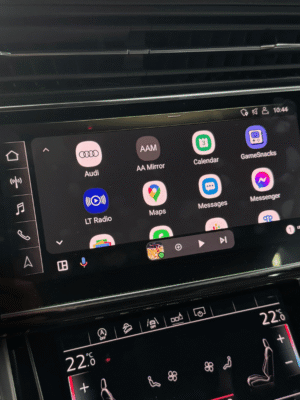 Audi automobilyje veikiantis Android Auto meniu